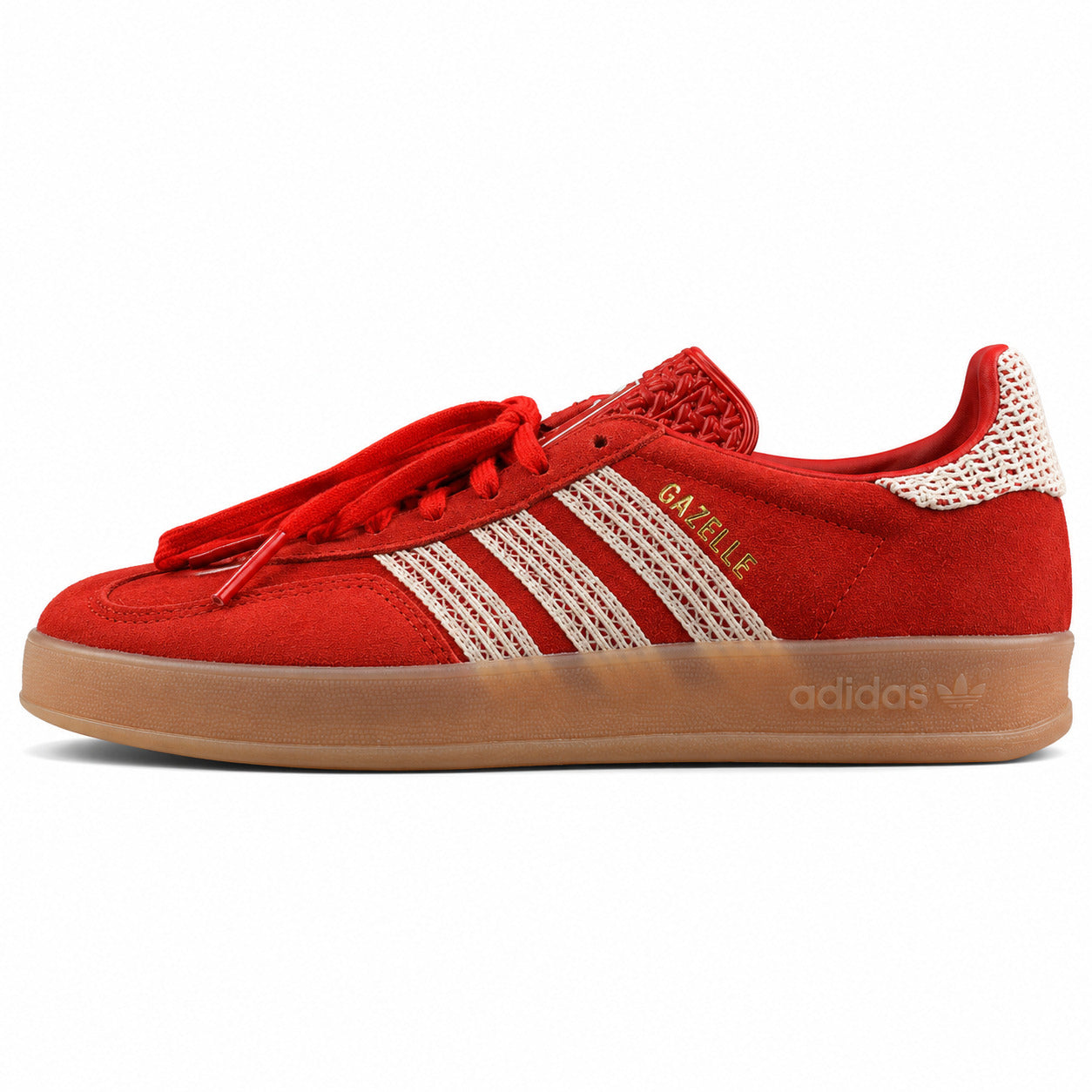 Adidas Gazelle Bold ante vermelho encaje crema suela gum lateral izquierda