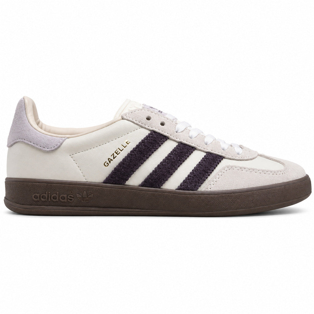 Adidas Gazelle crema violeta lavanda suela gum oscuro lateral derecha