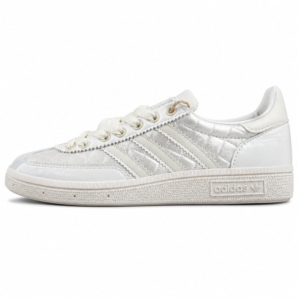 Adidas Handball Spezial prateado crema charol vista lateral derecha