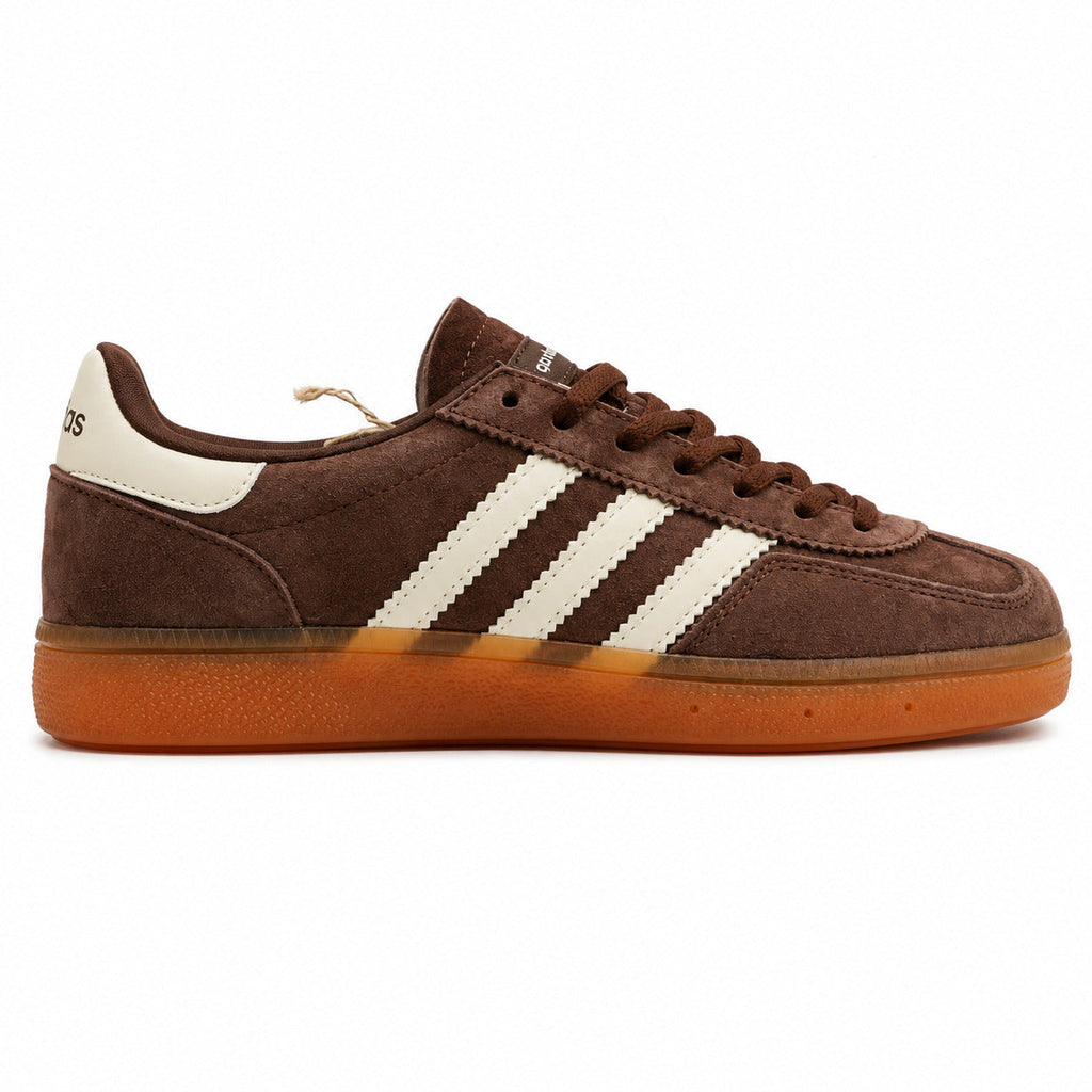 Adidas Handball Spezial x Sporty Rich castanho ante bandas crema counter branco suela borracha laranja perfil derecho