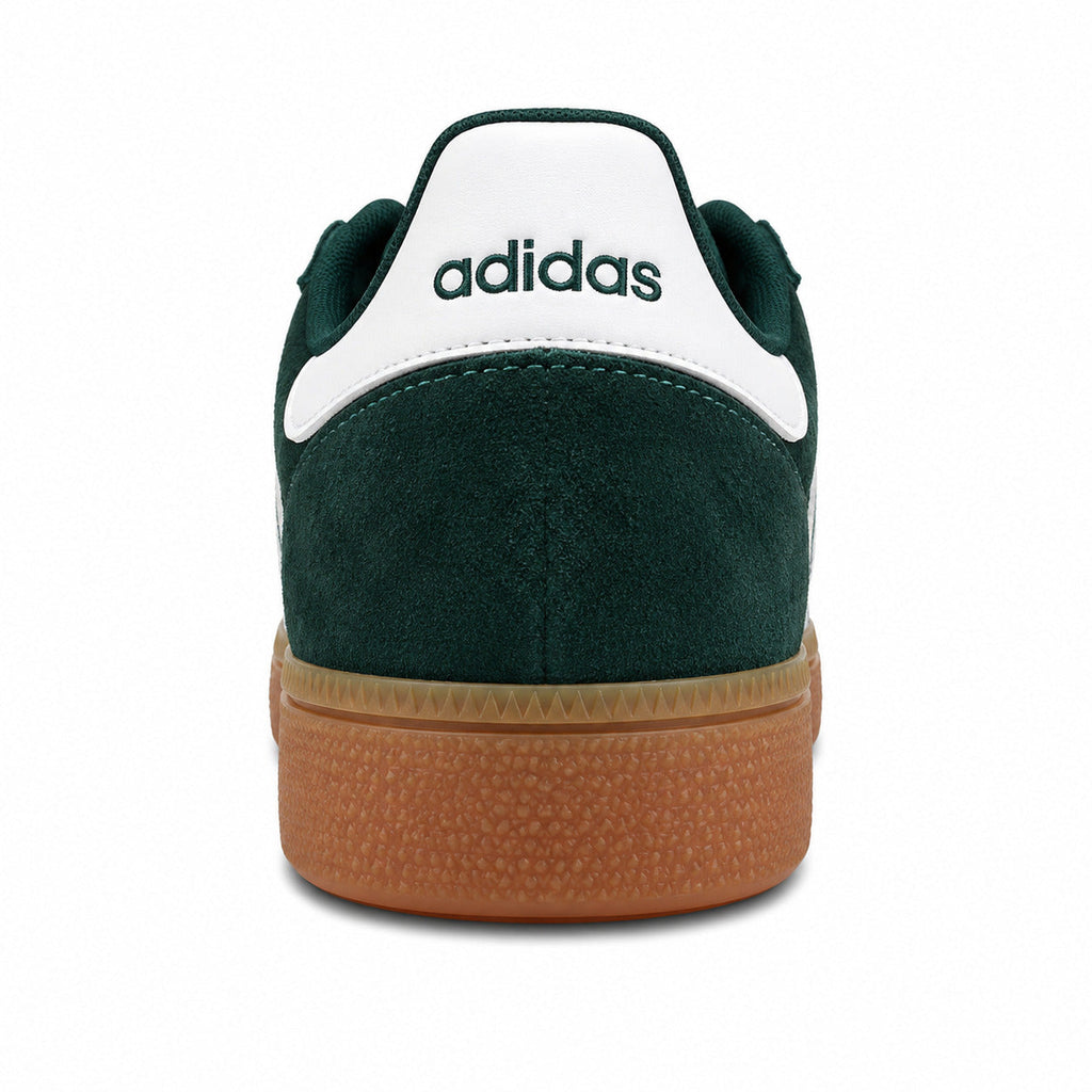 Adidas Handball Spezial x Sporty Rich verde bosque detalle talón counter branco adidas bordado verde suela borracha