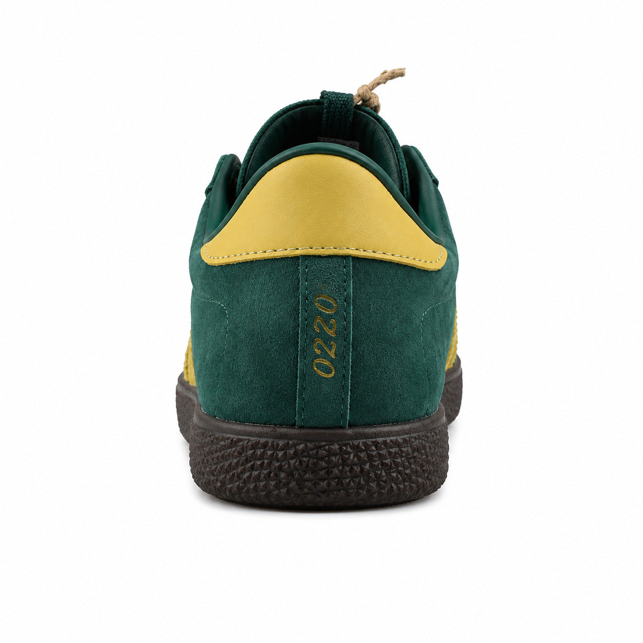 Adidas Liverpool verde ante, detalle talón amarelo y grabado 0220