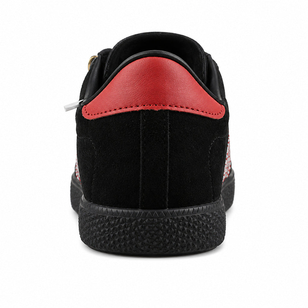 Adidas London 96 preto ante, detalle talón vermelho y suela negra