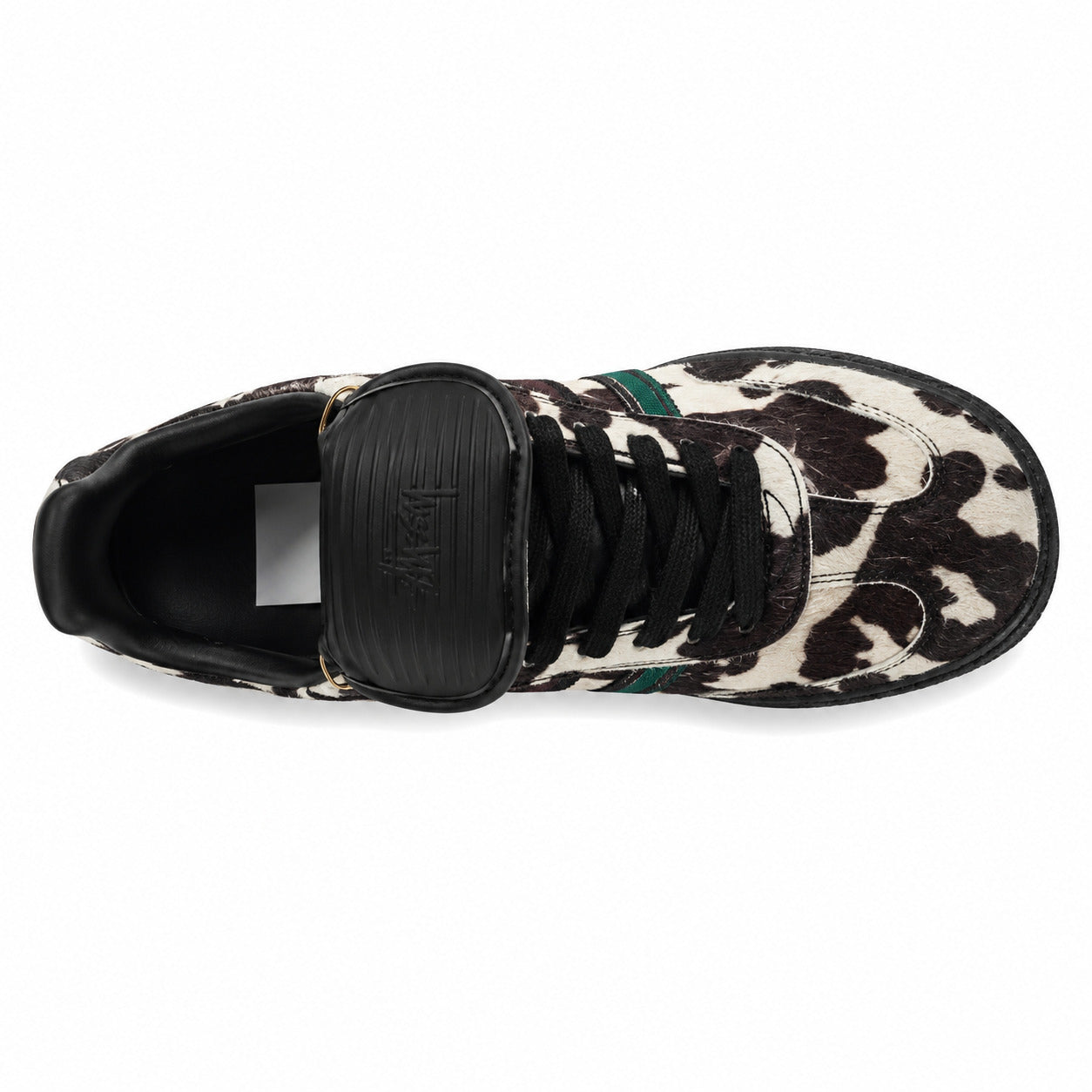 Adidas Samba LT x Stüssy estampado vaca verde preto vista superior lengüeta