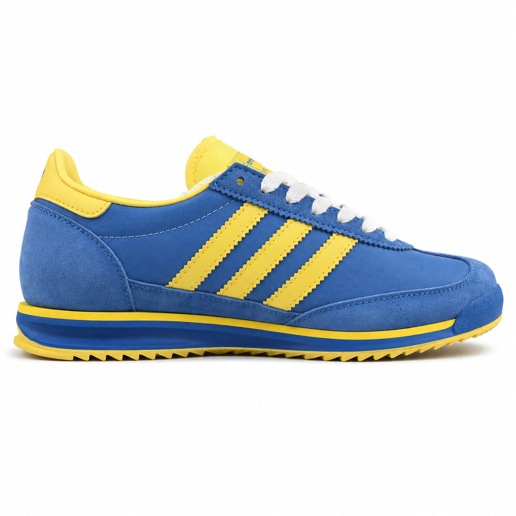 Adidas SL 72 x Sporty Rich azul royal bandas amarelo suela amarilla perfil derecho