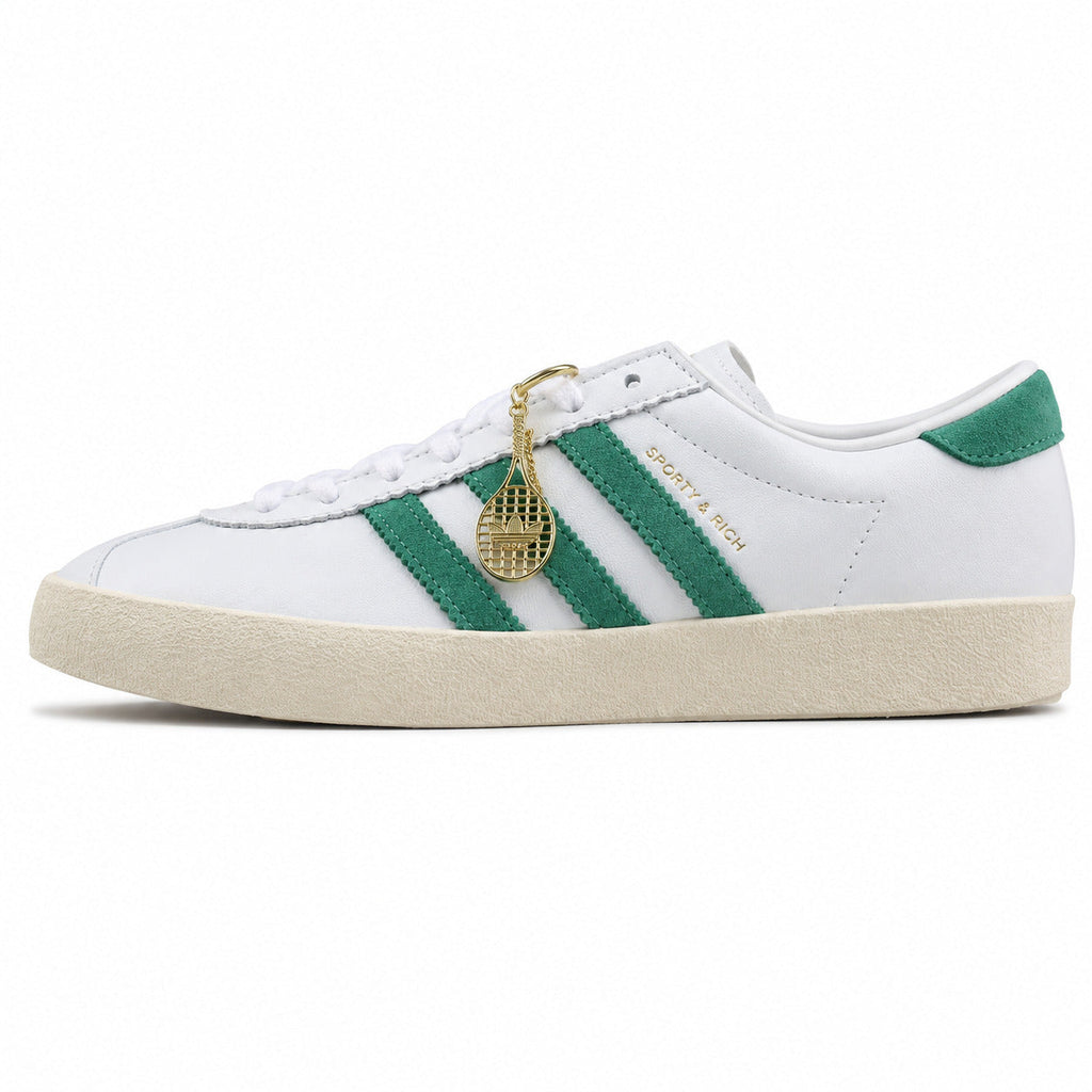 Adidas Taekwondo x Sporty Rich branco verde ante colgante raqueta suela crema perfil izquierdo