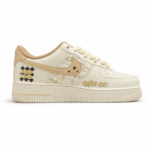 Nike Air Force 1 Low Catch Me Pop Star crema dourado lateral derecha