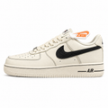 Nike Air Force 1 Low Light Bone preto lateral izquierda