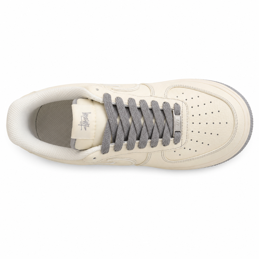 Nike Air Force 1 Low x Stussy beige cinzento vista superior plantilla