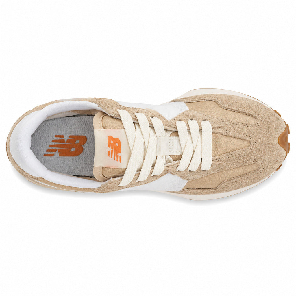 New Balance 327 beige y branco, vista superior con palmilla laranja