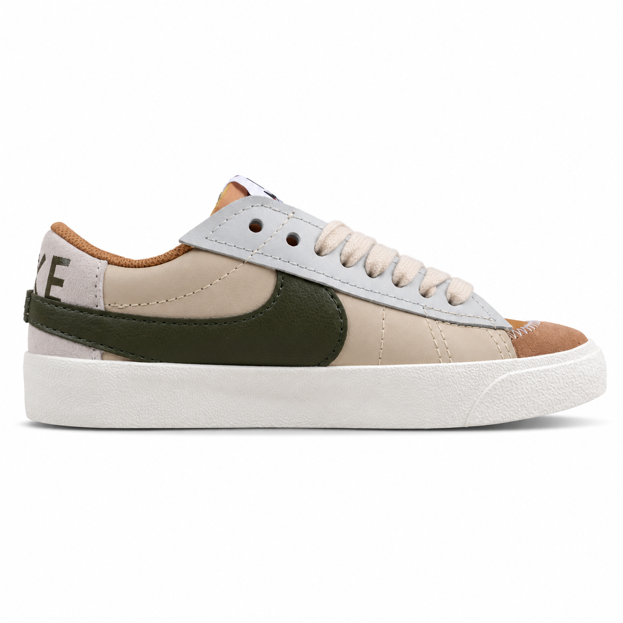 Nike Blazer Low 77 beige verde oliva lateral izquierda detalle