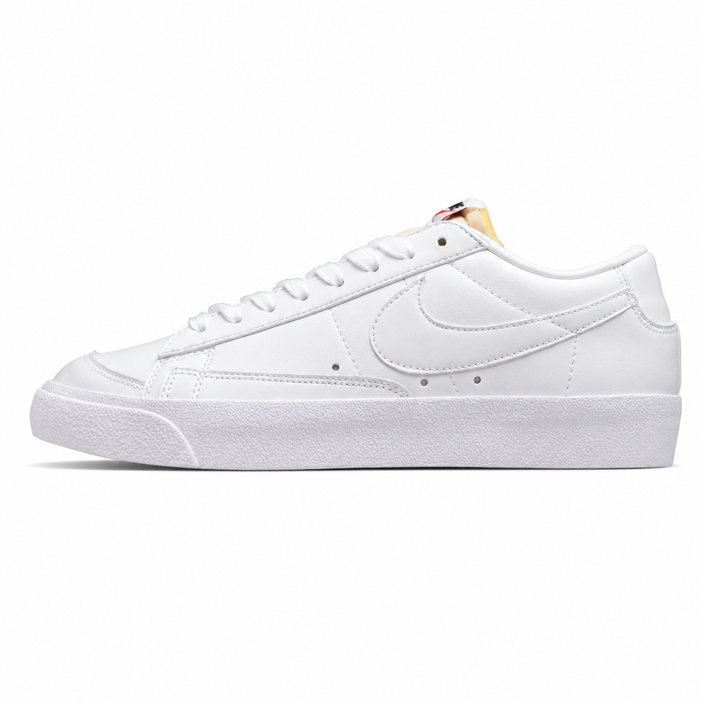 Nike Blazer Low 77 branco lateral izquierda