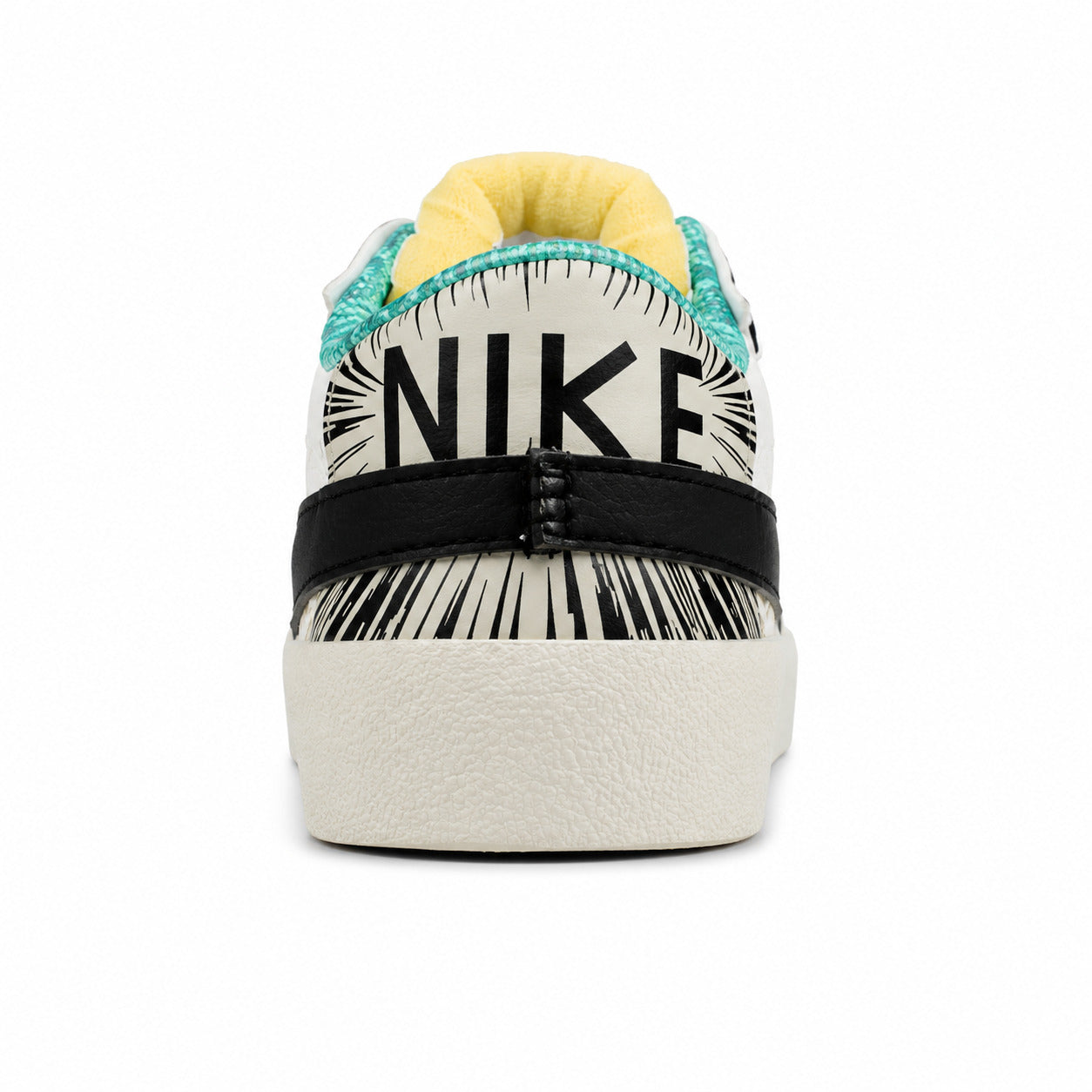 Nike Blazer Low 77 branco multicolor vista trasera