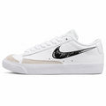 Nike Blazer Low 77 branco preto lateral izquierda