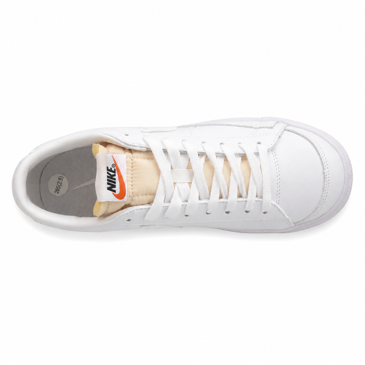 Nike Blazer Low 77 branco vista superior
