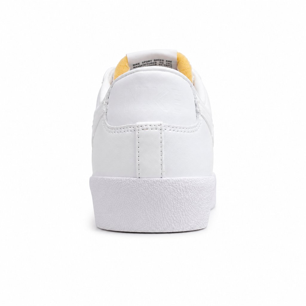 Nike Blazer Low 77 branco vista trasera