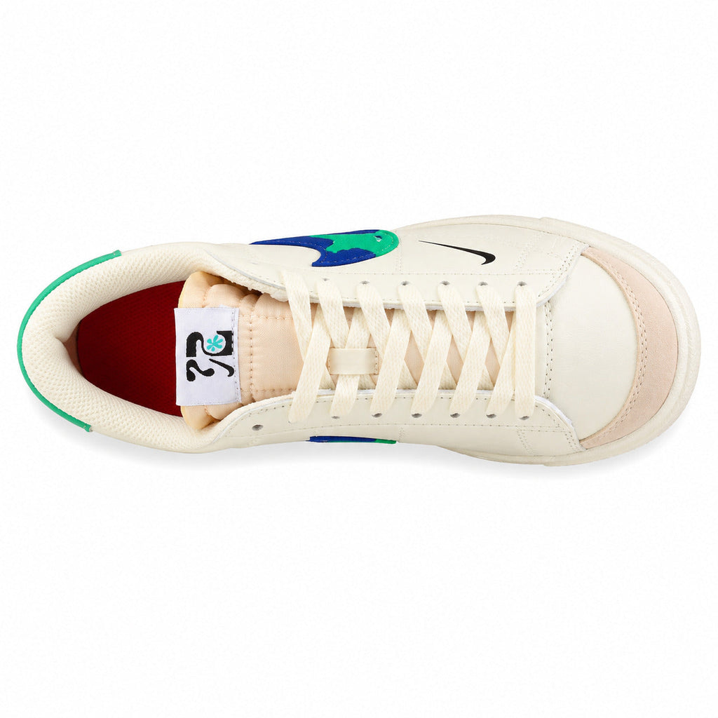 Nike Blazer Low 77 crema verde azul-marinho vista superior cordones