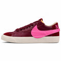 Nike Blazer Low 77 vermelho granate rosa lateral izquierda