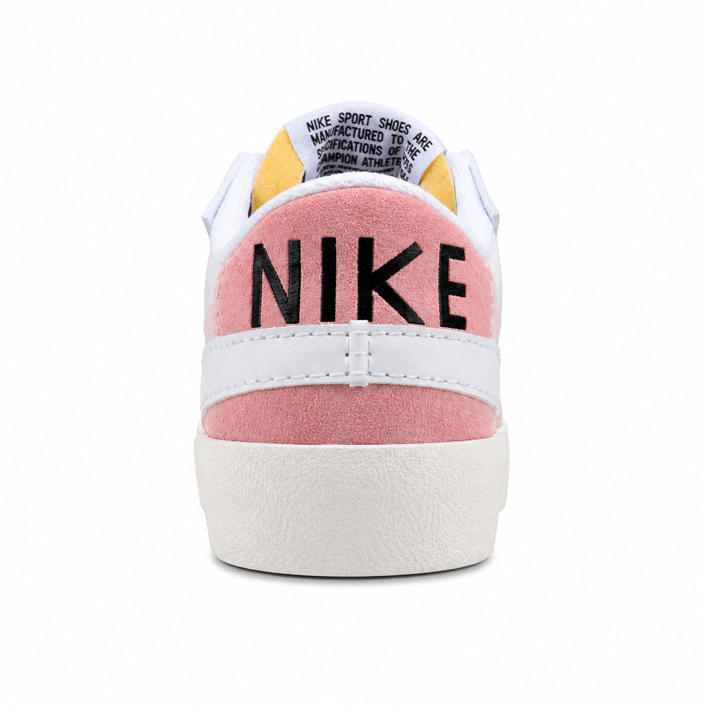 Nike Blazer Low 77 rosa beige branco detalle talón Nike