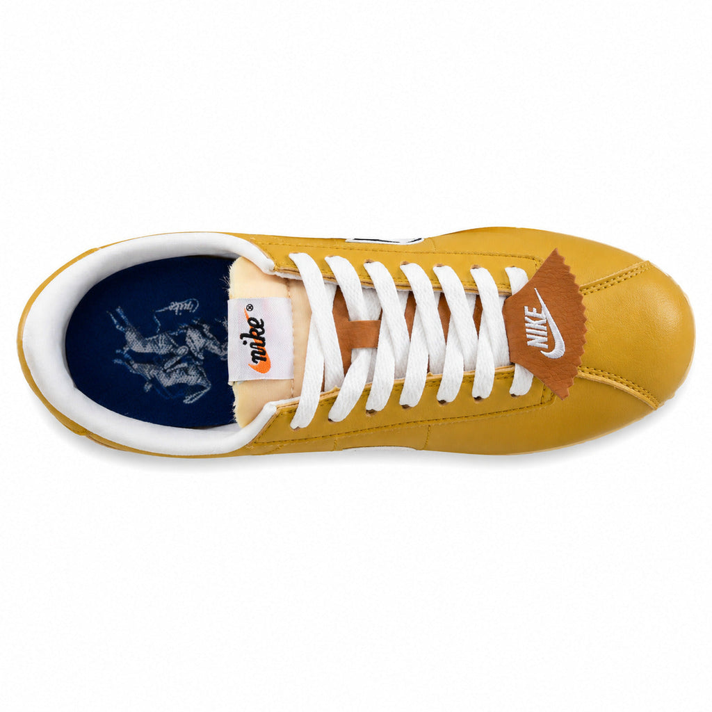 Nike Cortez amarelo branco vista superior