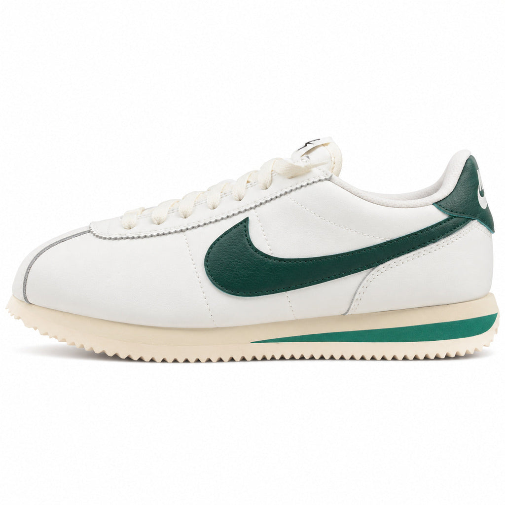 Nike Cortez Sail Gorge Verde crema verde oscuro lateral izquierda
