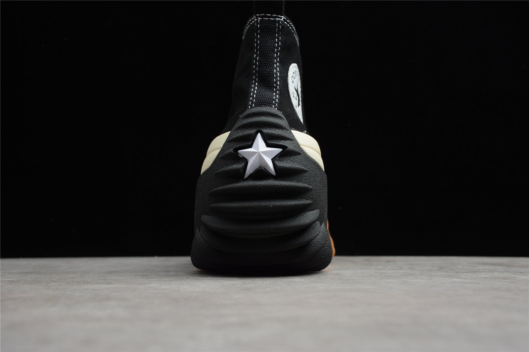 Essenza Rosa Run Star Motion HI Preto / Branco | sapatilhas Essenza Rosa