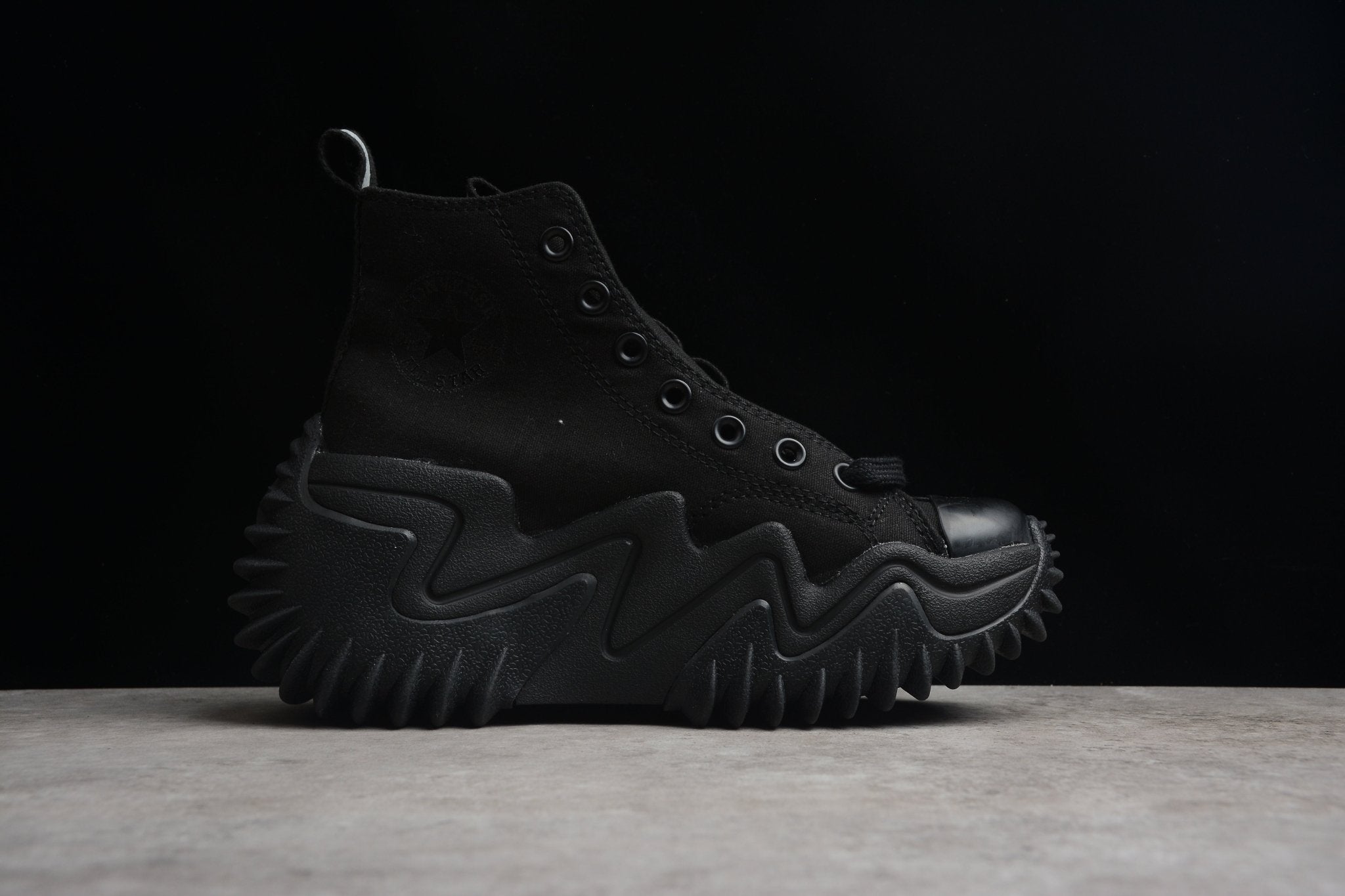 Essenza Rosa Run Star Motion HI Triple Preto | sapatilhas Essenza Rosa